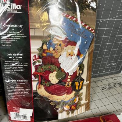 Christmas Craft Kits, NEW 