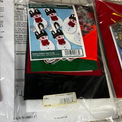 Christmas Craft Kits, NEW 