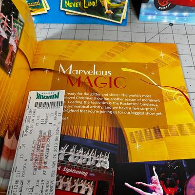 Disney on Ice and Radio City Christmas Spectacular Program 