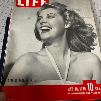 Vintage WWII LIFE Magazines - WOW! 
