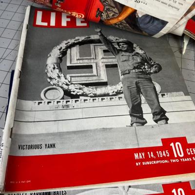Vintage WWII LIFE Magazines - WOW! 