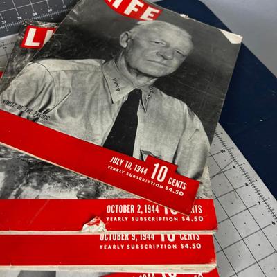 Vintage WWII LIFE Magazines - WOW! 