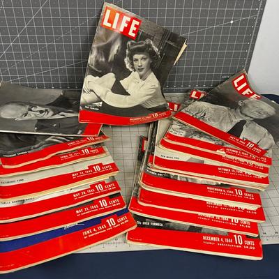 Vintage WWII LIFE Magazines - WOW! 