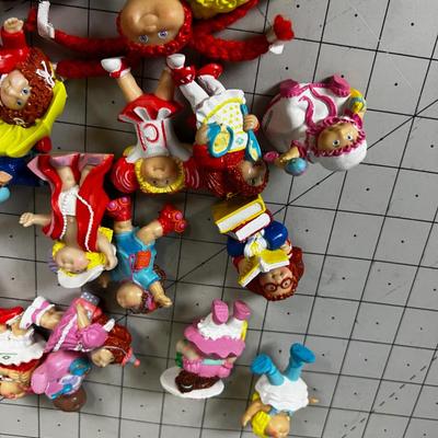 Cabbage Patch Miniature Figurines 
