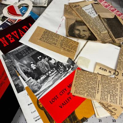 Ephemera Paper Vintage 