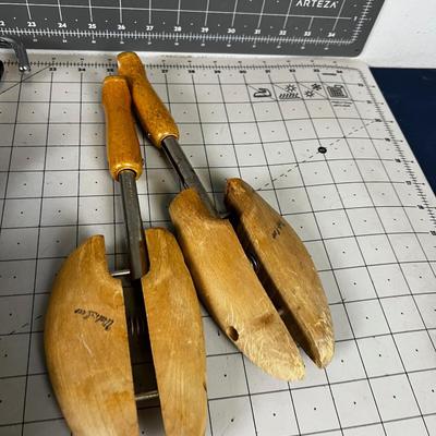 3 Sets of Shoe Forms Larger Men's