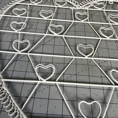 4 Heart of Metal DÃ©cor' or Holds Valentines, Cards, Photos, 