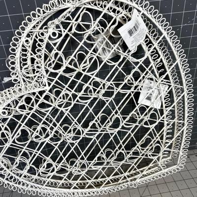 4 Heart of Metal DÃ©cor' or Holds Valentines, Cards, Photos, 