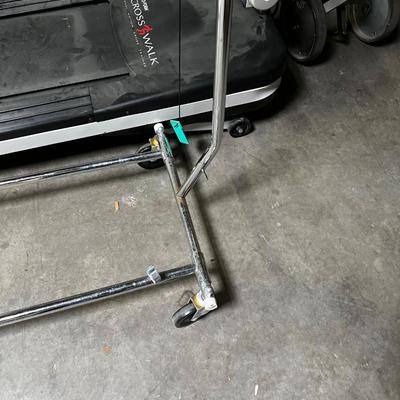 Rolling Clothing Rack that Folds up