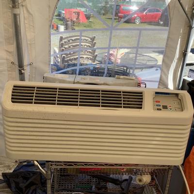 346 Amana PTAC Heating and Cooling Unit