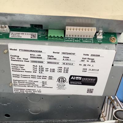 346 Amana PTAC Heating and Cooling Unit