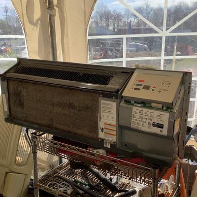 346 Amana PTAC Heating and Cooling Unit