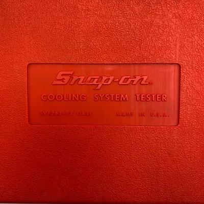 Snap-On Cooling System Tester in Carry Case SVT262