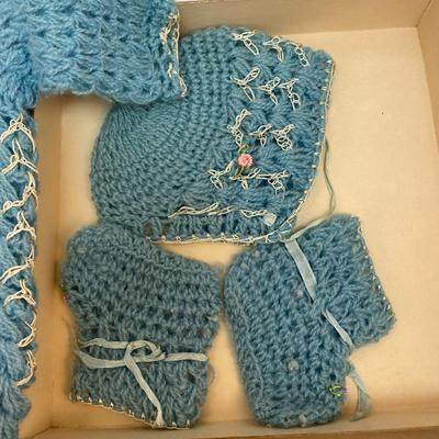 Lot of Two Vintage Knit Crochet Baby Infant Clothes Sweaters Hat Blue & Yellow