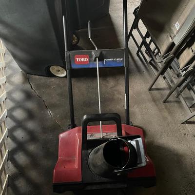 Toro Electric Snow Thrower 1800, Model 38025