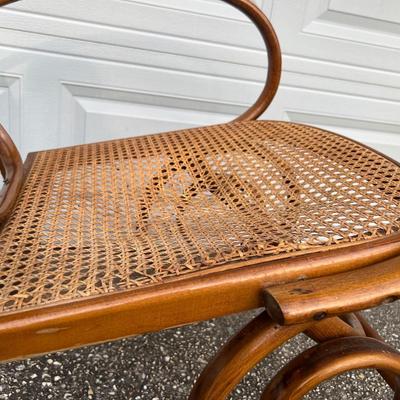 Vintage Bentwood Rocking Chair*READ DETAILS*
