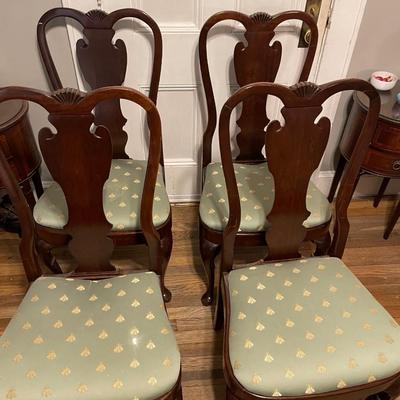 Set of 8 Dining Chairs