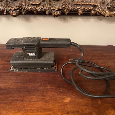 Black and Decker Sander