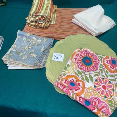 Napkins and Place Mats