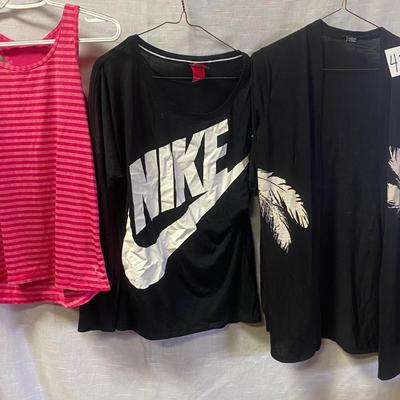 Medium Tops