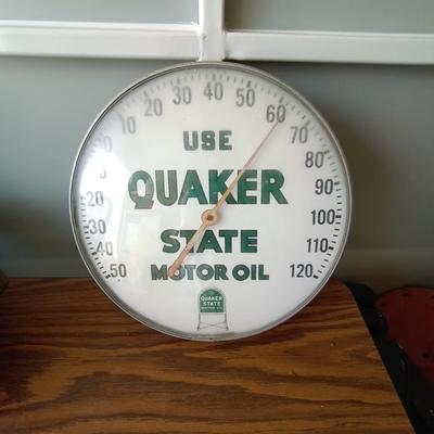 COLLECTIBLE QUAKER STATE MOTOR OIL WALL THERMOMETER