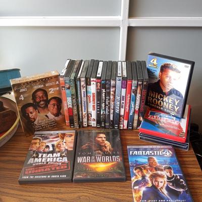 NICE COLLECTION OF DVD MOVIES