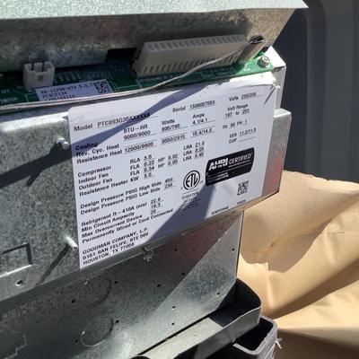 350 Amana PTAC Heating and Cooling Unit