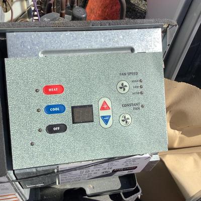 350 Amana PTAC Heating and Cooling Unit