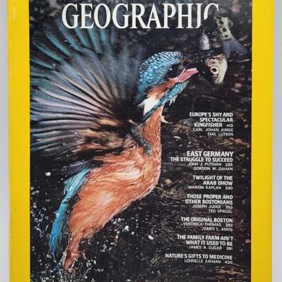 1974 National Geographic Lot