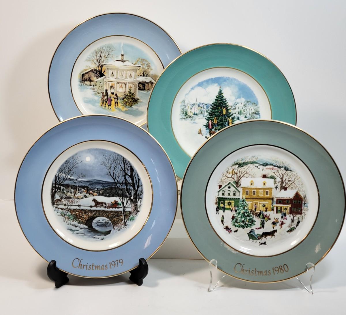 LOT40: Avon Décor Plates | EstateSales.org