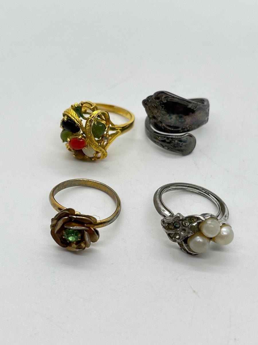 LOT 88 Four Costume Jewelry Rings
