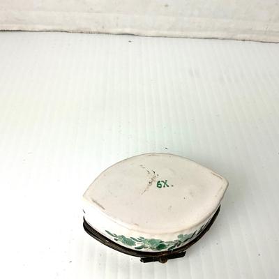 1022 Antique French Oval Sceaux  Enamelware Box