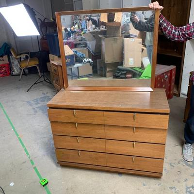 #19 Midcentury Dresser With Mirror 