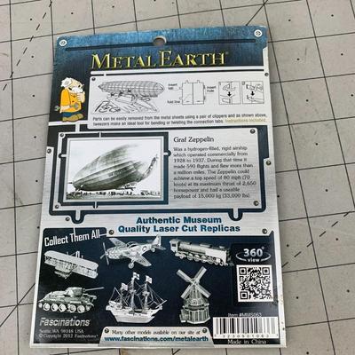 #29 Metal Earth Graf Zeppelin