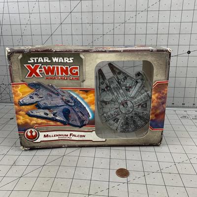 #44 Star Wars X-Wing Millennium Falcon