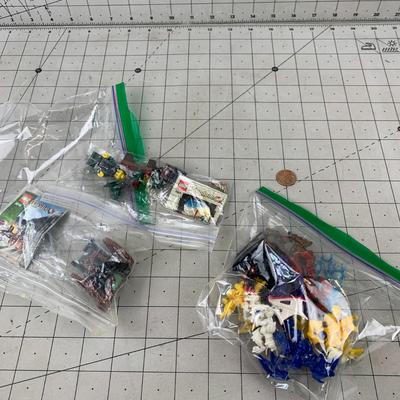 #85 Lego Kingdom and Castle Piece and Toy Dragons