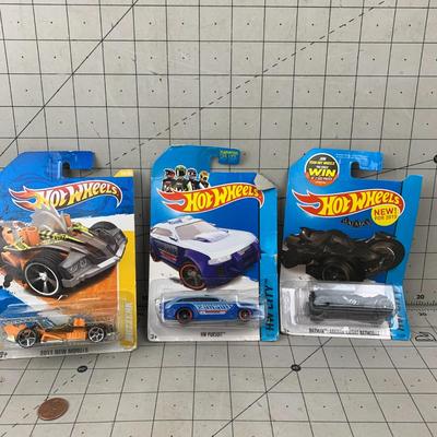 #87 Hot Wheels 2011 New Model, HW Pursuit and Arkham Knight Batmobile