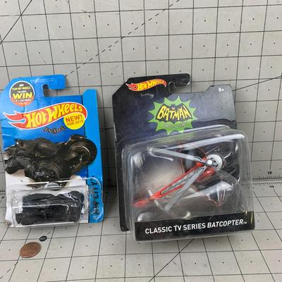 #97 Hot Wheels Batmobile and Batcopter