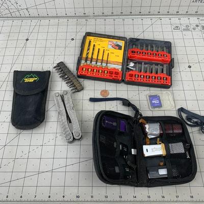 #126 Drill Bit Heads, Flash Drives and Outdoor Knife
