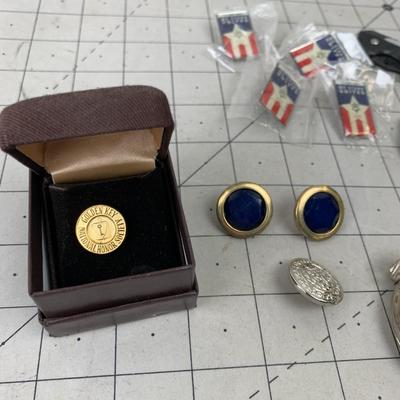 #136 Cufflings, Pocket Knife, Bullâ€™s Eye Pocket Watch, Golden Key and Pins