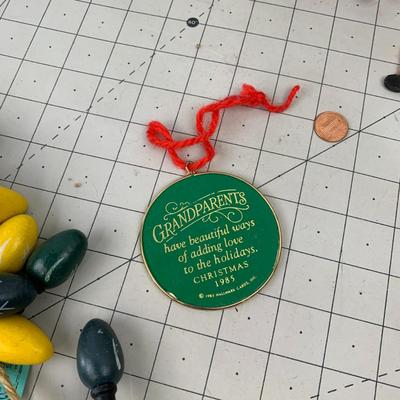 #181 Christmas Ornaments: Wooden Lights and More