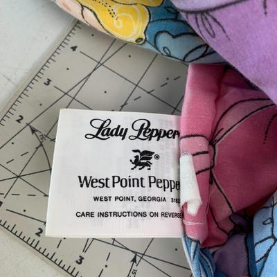 #187 Miss Piggy Twin Size Comforter