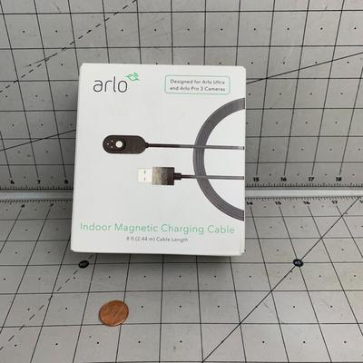 #197 Arlo Indoor Magnetic Charging Cable 