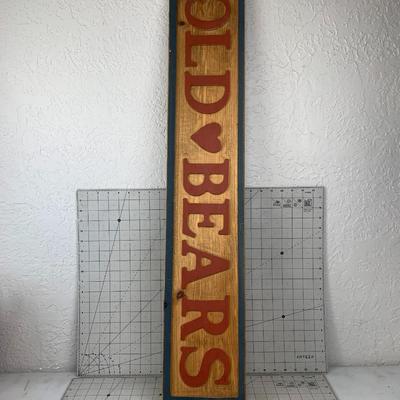 #209 Old Bears Wooden Sign