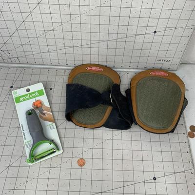 #255 Peeler and Knee Pads