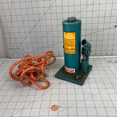 #305 Hydraulic Jack and Rope