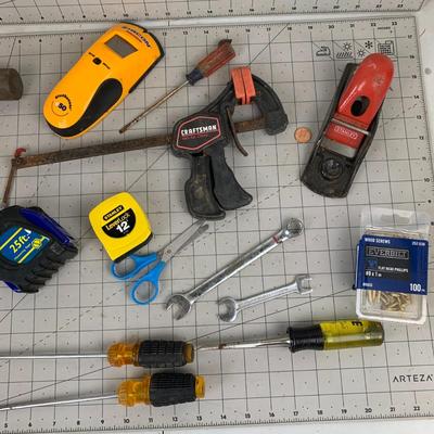 #325 Stud Finder, Hammer and More