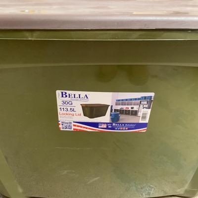 #343 Bella 30 QT Storage Bin With Locking Lid