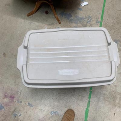 #345 Rubermaid Storage Bin and Pink Storage Bin