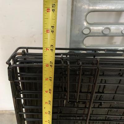 #351 Large Pet Kennel